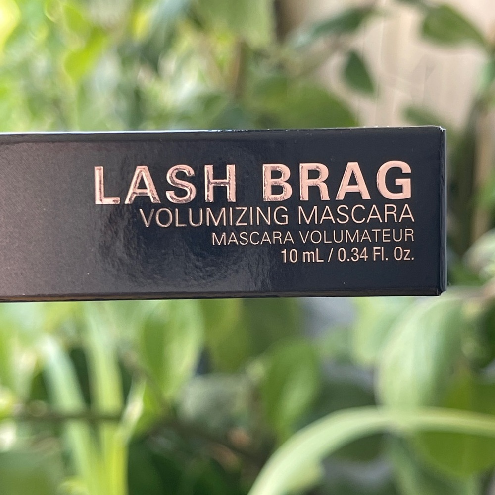 ANASTASIA BEVERLY HILLS Lash Brag Volumizing Mascara In Jet Black - Picture 10 of 15